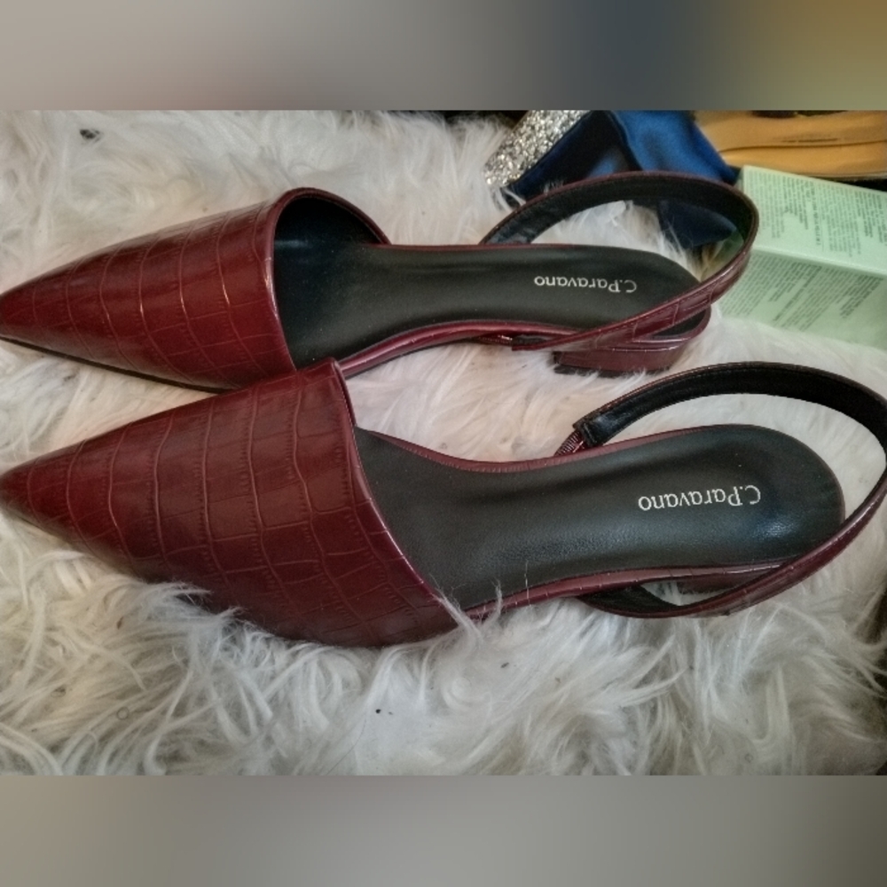 c.paravano sandals